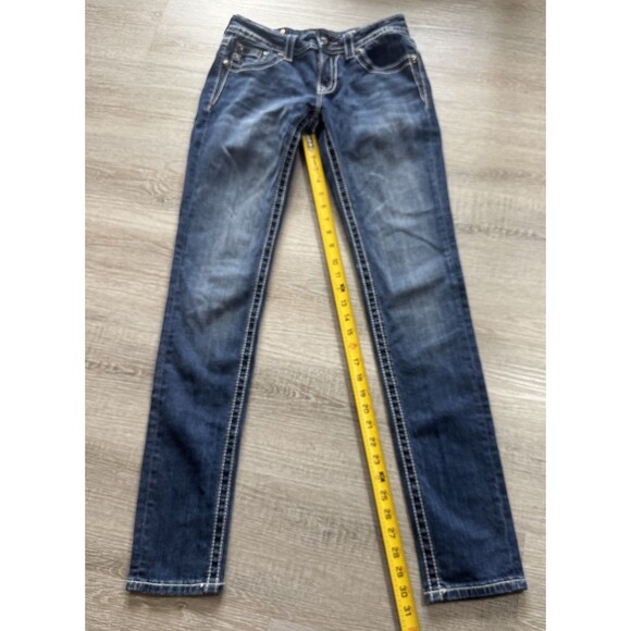Miss Me Winged Cross Embroidered Pocket Low Rise Skinny Jeans Size 27  (27x31) - Picture 9 of 10